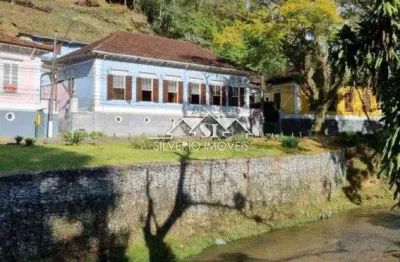 Casa com 6 quartos para alugar no Centro, Petrópolis 