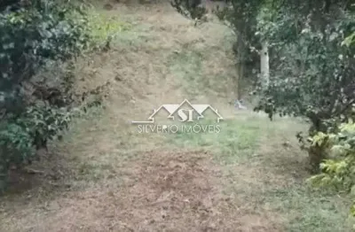 Terreno à venda no Mosela, Petrópolis 