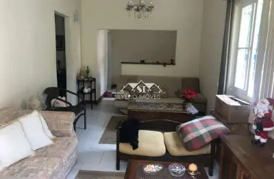 Casa com 3 quartos para alugar no Centenário, Petrópolis 