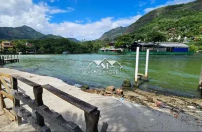 Terreno à venda na Barra da Tijuca, Rio de Janeiro 