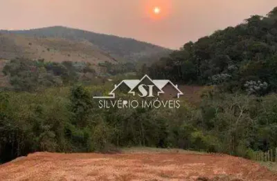 Terreno à venda no Centro, Areal 