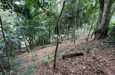 Terreno à venda no Mosela, Petrópolis 