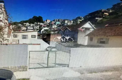 Terreno à venda no Castelanea, Petrópolis 