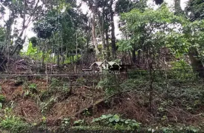 Terreno à venda no Quarteirão Ingelheim, Petrópolis 