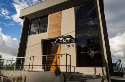 Casa com 4 quartos para alugar no Albuquerque, Teresópolis 