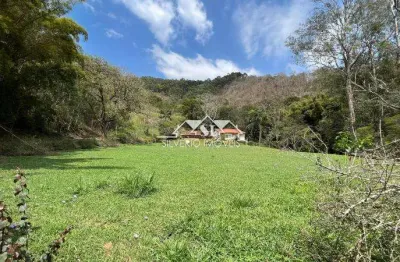 Terreno à venda no Pedro do Rio, Petrópolis 