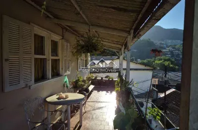 Casa com 2 quartos à venda no Castelanea, Petrópolis 