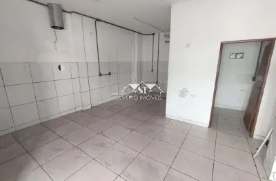 Ponto comercial para alugar no Quissama, Petrópolis 