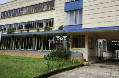 Casa comercial à venda no Mosela, Petrópolis 