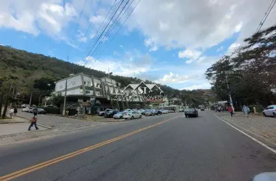 Casa comercial à venda em Itaipava, Petrópolis 