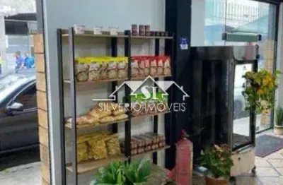 Casa comercial à venda no Bingen, Petrópolis 