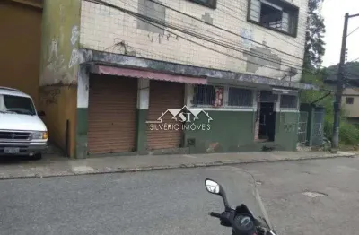 Casa comercial à venda no Castrioto, Petrópolis 
