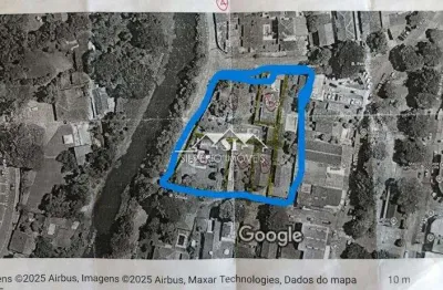 Terreno à venda no Nogueira, Petrópolis 