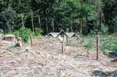 Terreno à venda no Itamarati, Petrópolis 