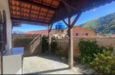 Casa com 3 quartos à venda no Samambaia, Petrópolis 