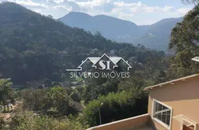 Casa com 4 quartos para alugar no Carangola, Petrópolis 