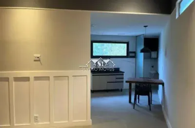 Casa com 2 quartos para alugar no Castelanea, Petrópolis 