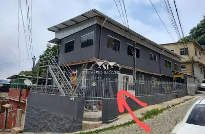 Casa com 2 quartos para alugar no Morin, Petrópolis 