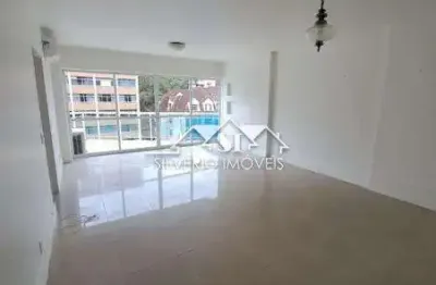 Apartamento com 3 quartos para alugar no Centro, Petrópolis 