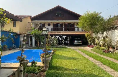 Casa com 3 quartos à venda no Nogueira, Petrópolis 