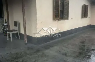 Casa com 2 quartos para alugar no Quarteirão Brasileiro, Petrópolis 