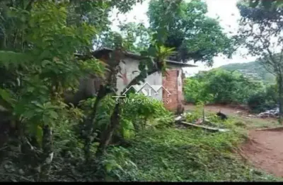 Terreno à venda no Castelanea, Petrópolis 
