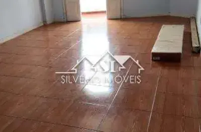 Apartamento com 3 quartos para alugar no Centro, Petrópolis 