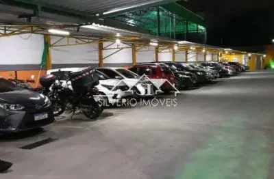 Casa comercial à venda em Madureira, Rio de Janeiro 