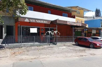 Ponto comercial para alugar no Nogueira, Petrópolis 