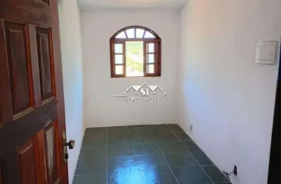 Casa com 2 quartos para alugar no Mosela, Petrópolis 