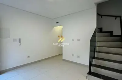 Sobrado condomínio fechado à venda 2 dormitórios, acabamento premium, vila mirim