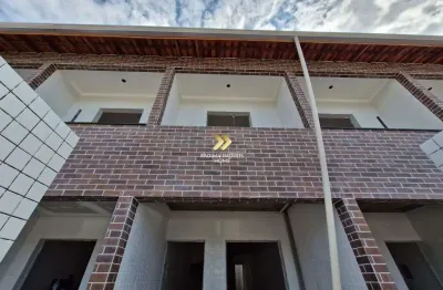 Sobrado novo – 2 dormitórios com garagem individual jardim quietude praia grande