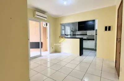 Apartamento 1 dormitório ar condicionado 300 mts/mar vila guilhermina pg