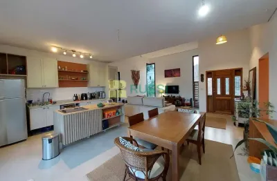 Casa à venda, com 265 m² de construção, Paraiso de Igaratá, Igaratá, SP