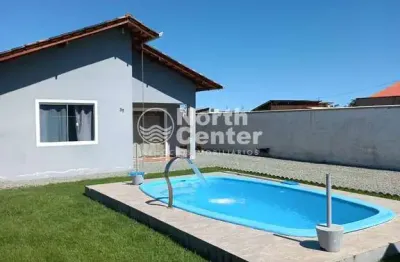 Casa com piscina e churrasqueira à venda, bairro salinas, balneário barra do sul, sc