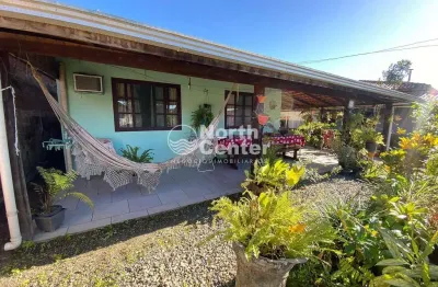 Casa fundo para lagoa à venda, bairro costeira, balneário barra do sul, sc