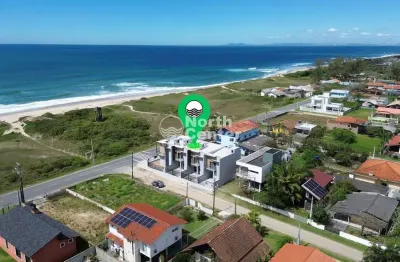 Sobrado geminado de frente para o mar à venda, bairro salinas, balneário barra do sul, sc