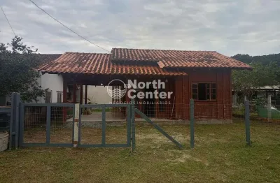Linda casa pré fabricada à venda, costeira, balneário barra do sul, sc