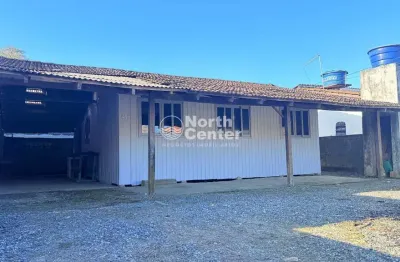 Casa com 4 quartos para alugar na Rua Brasil, 466, Costeira, Balneário Barra do Sul