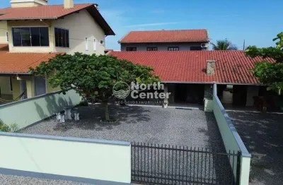 Casa com 9 quartos à venda na Av. Araquari, 100, Salinas, Balneário Barra do Sul