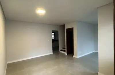 Casa em condomínio fechado com 3 quartos à venda na rua passadena, 411, jardim califórnia, jacareí por r$ 510.000
