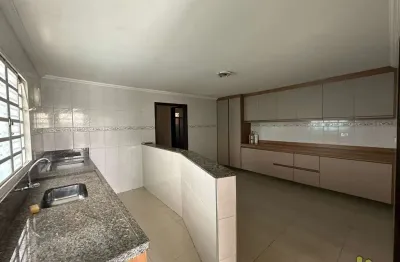 Casa com 3 quartos à venda na santana, 53, jardim didinha, jacareí por r$ 450.000