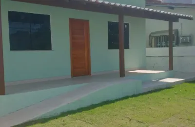 Casa comercial com 1 sala para alugar na Rua Luiz Alberto Ramos Machado, 16, Centro, Maricá