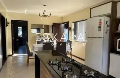 Casa semi-mobiliada com piscina | guamiranga - guaramirim