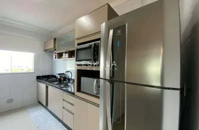 Apartamento semi-mobiliado com 02 dormitórios + 01 vaga de garagem coberta - bairro centro, guaramirim