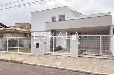 Casa alto padrão com 03 quartos, sendo 02 suítes | amizade - jaraguá do sul