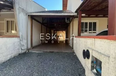 Apartamento com 02 dormitórios + 04 vagas de garagem | escolinha - guaramirim