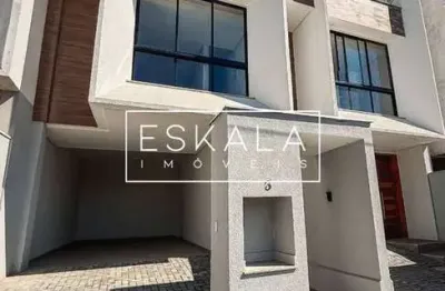 Triplex com vaga de garagem coberta | vila lenzi - jaraguá do sul