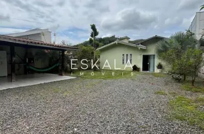 Casa com 2 quartos à venda no Nereu Ramos, Jaraguá do Sul 