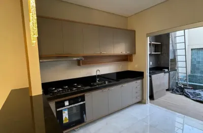 Casa com 3 quartos à venda no Centro, Governador Valadares 